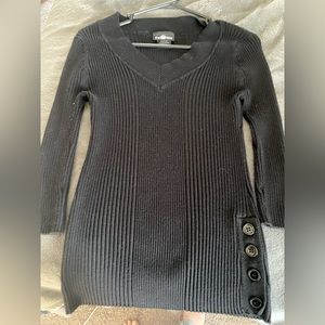 Black long sleeved sweater